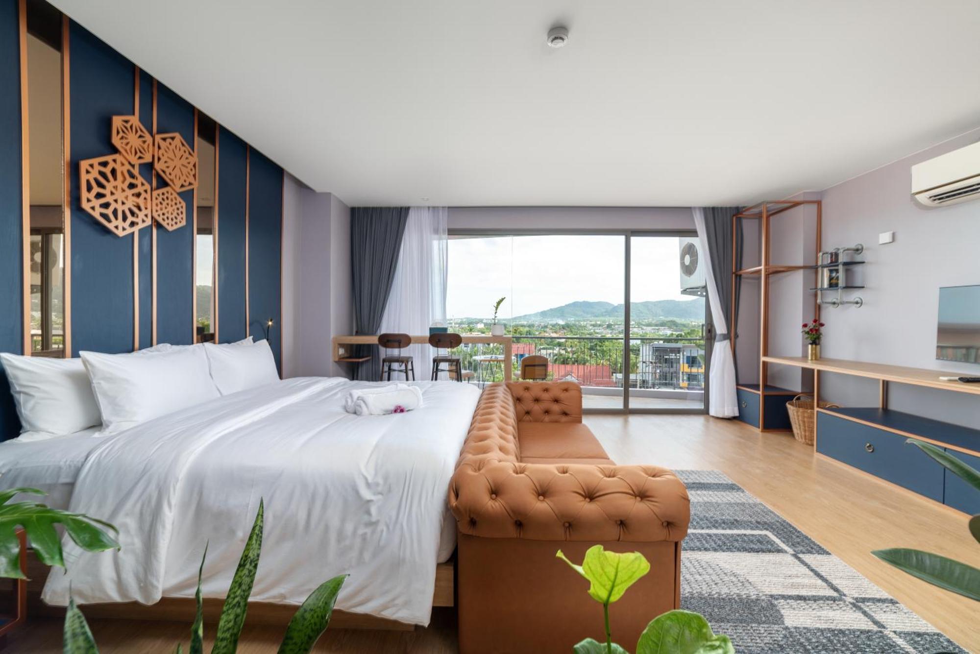 The Blue Hotel - Sha Plus Chalong Bagian luar foto