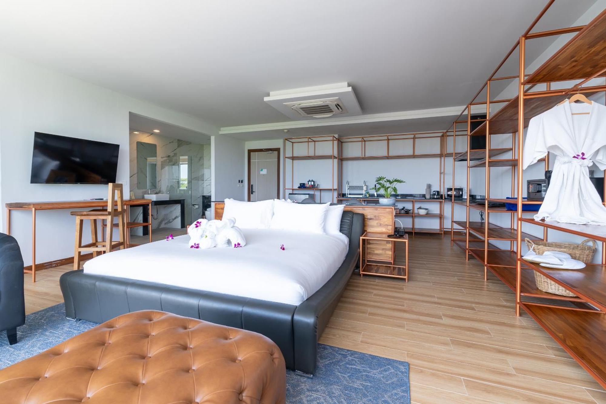 The Blue Hotel - Sha Plus Chalong Ruang foto
